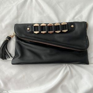Aldo multifunctional  Clutch